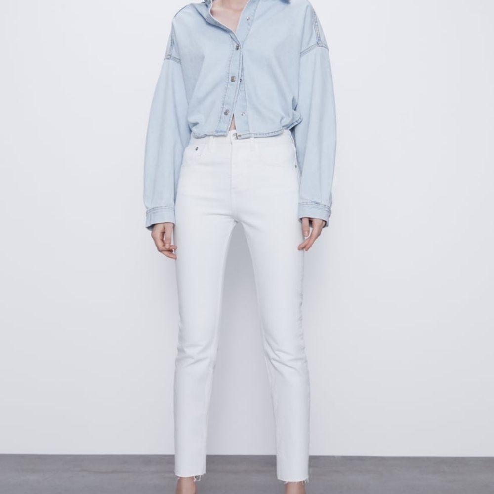 🔥 ZARA 🔥 HI RISE jeans